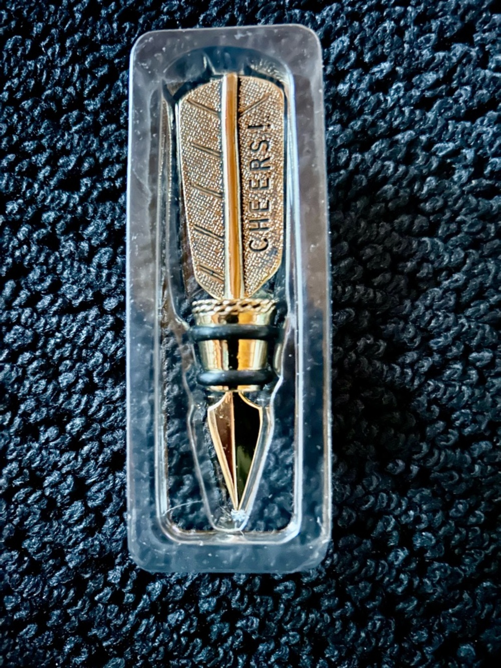 Creative Co-Op Gold Feather Bottle Stopper "Cheers!"